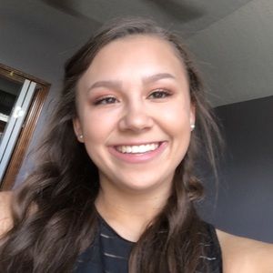 Meet your Posher, Kelsey